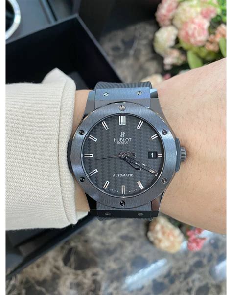 Hublot Classic Fusion Black Magic Carbon Fiber Dial 45mm 